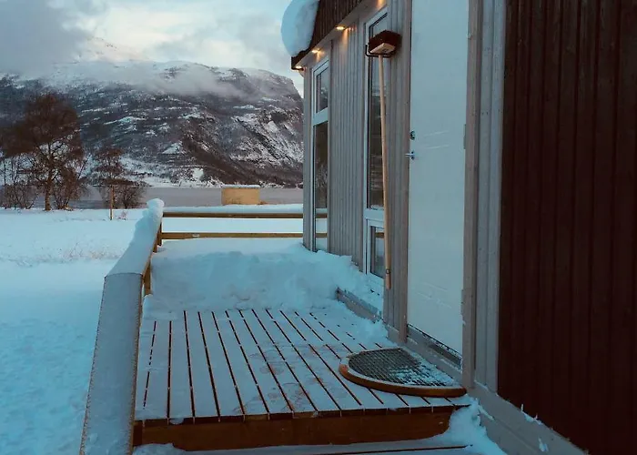 אכסניה Mjosvang Kafe *