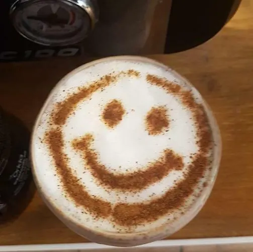 אכסניה Mjosvang Kafe Vang I Valdres